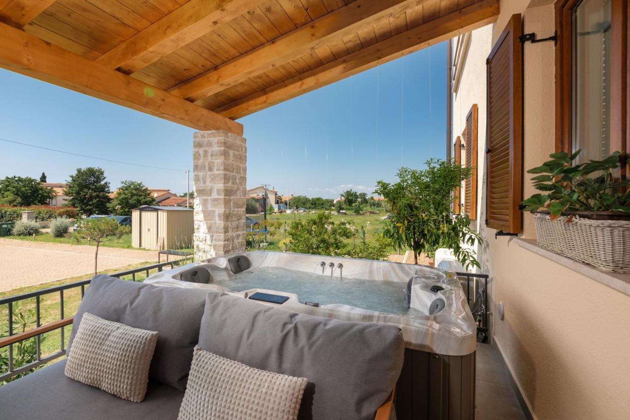 Holiday Home Maslina Poreč Kültér fotó